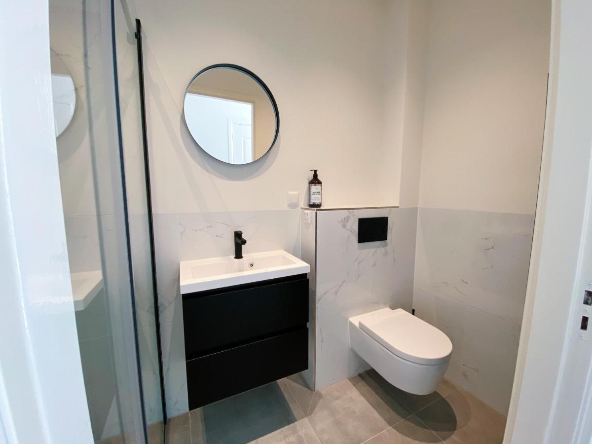 ואסנאר Luxurious Historical Loft Close To The Beach!! מראה חיצוני תמונה