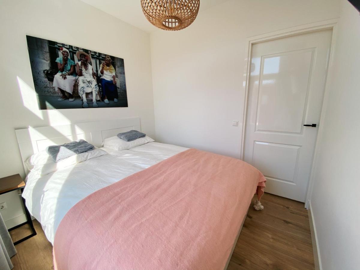 ואסנאר Luxurious Historical Loft Close To The Beach!! מראה חיצוני תמונה